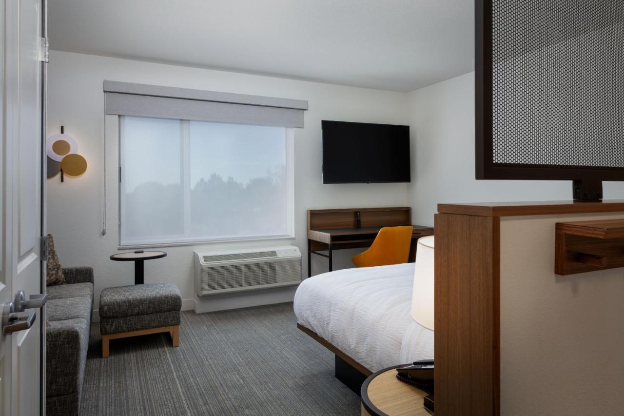 Towneplace Suites By Marriott Denver North Thornton Exterior photo